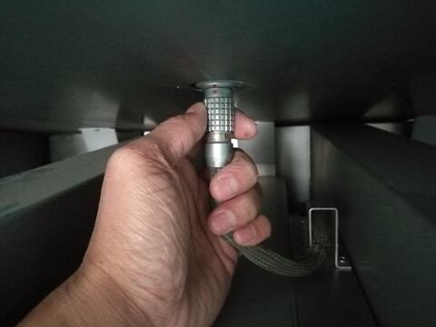 Q-SUN Xe-3氙燈老化試驗機濾光片更換操作流程3