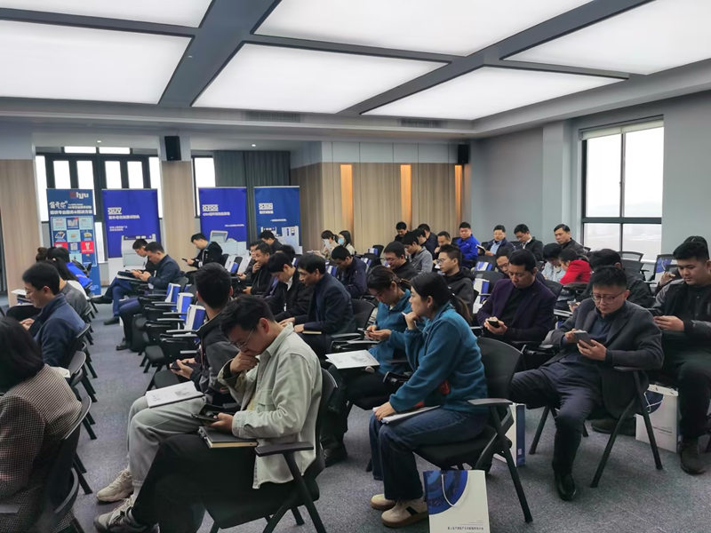 佛山188博金宝下载官网公司與(yu) Q-LAB共同參加了汽車零部件產(chan) 業(ye) 技術交流會(hui) 詳情圖1