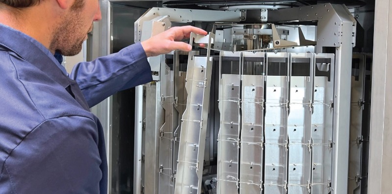 Q-SUN Xe-8氙燈試驗箱樣品容量