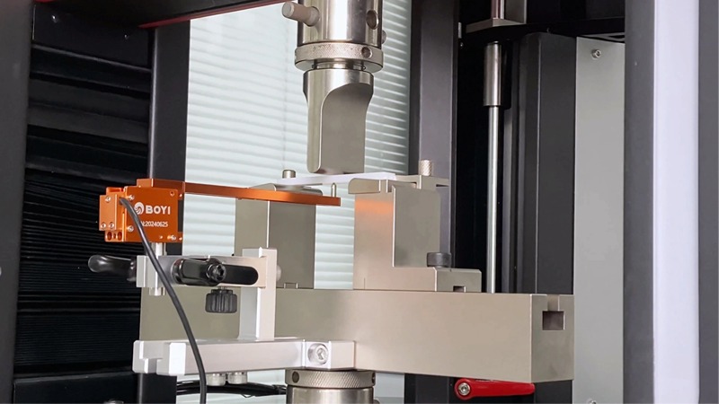 塑料彎曲試驗解決(jue) 方案|電子材料試驗機