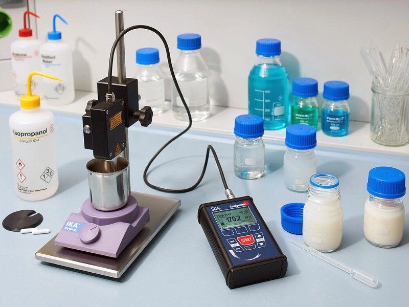 析塔SITA汙染度儀(yi) 監測清洗和衝(chong) 洗槽中的汙染情況