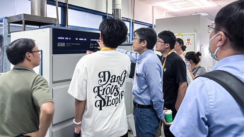 汽車材料耐候老化與(yu) 光照測試技術培訓現場照片6