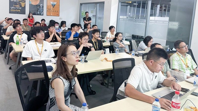 汽車材料耐候老化與(yu) 光照測試技術培訓現場照片3