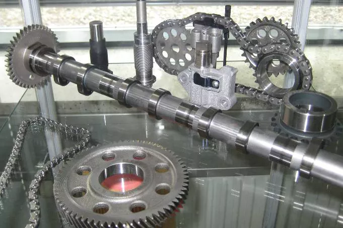 凸輪軸、齒輪與(yu) 鏈條
