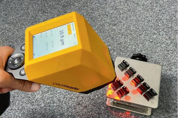 塗魔師手持式非接觸膜厚分析儀(yi) 