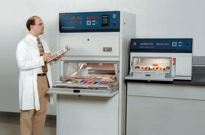 Q-SUN試驗箱有台式和全尺寸兩(liang) 種機型