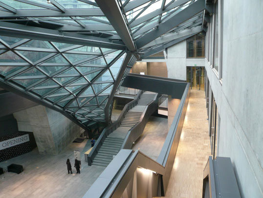 PCM用於(yu) 建築