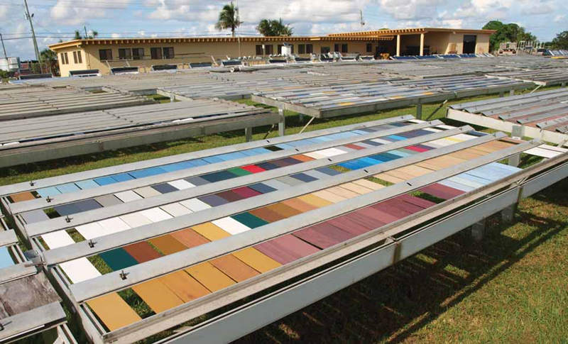 塑料製品在戶外進行自然老化測試