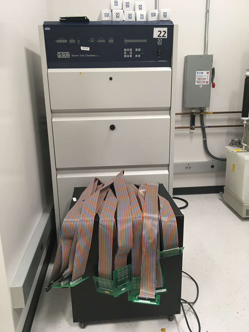 塑料加速老化測試設備